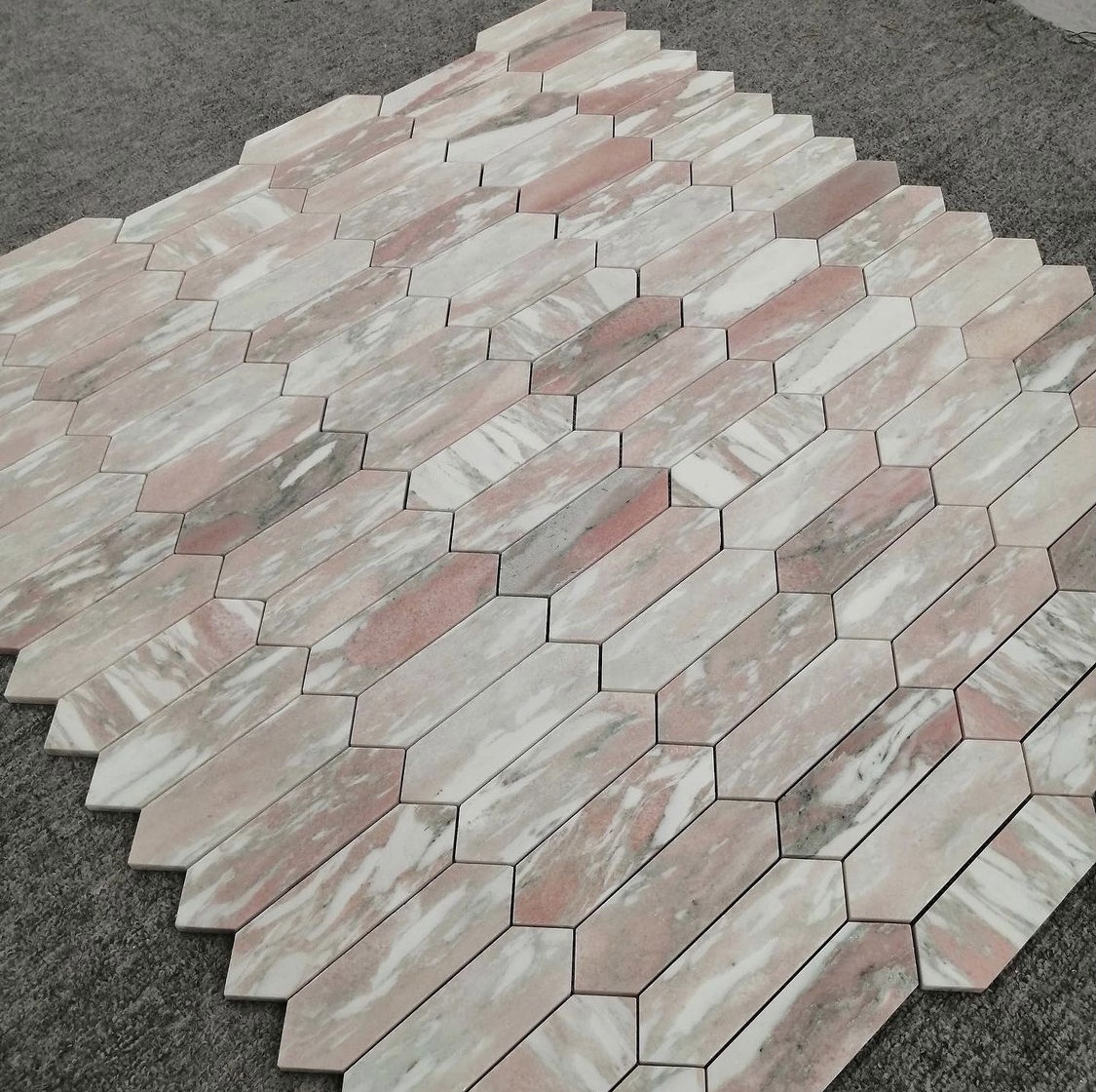 SHIHUI Modern Kitchen Backsplash Pink Polished Honed Marble Fan Shaped Hexagon Shape Wall Tile Marble Stone Mosaic Supplier