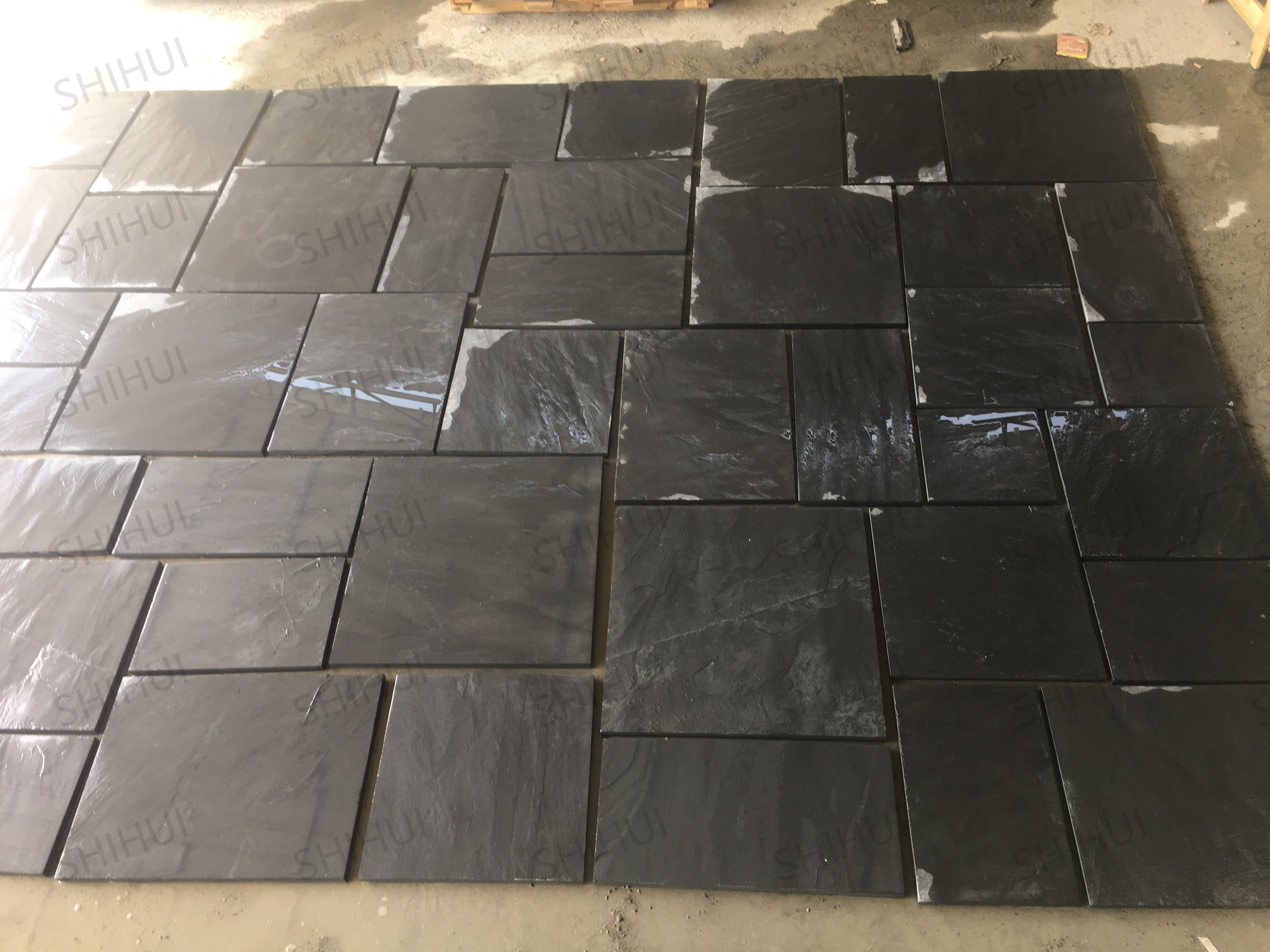 SHIHUI Vintage Driveway Natural Stone Black Jiangxi Slate French Pattern Culture Paving Stone Floor Tile Pavers