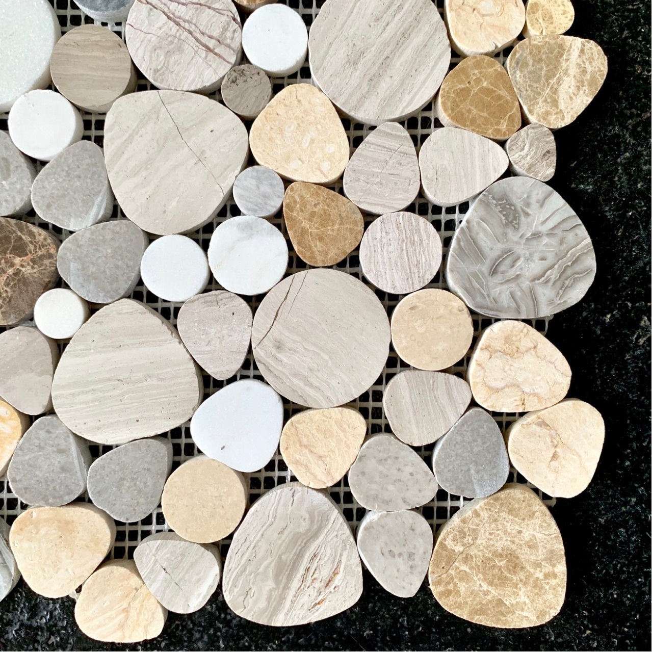 pebble stone mosaic marble kitchen back splash bathroom tiles kitchen paving flooring pavement river rocks pebble stone mosaic