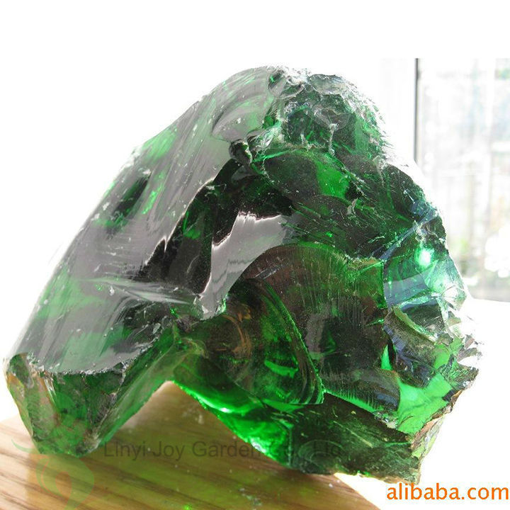 Natural Clear Color Green Slag Glass Rock for Garden Landscaping and Gabion