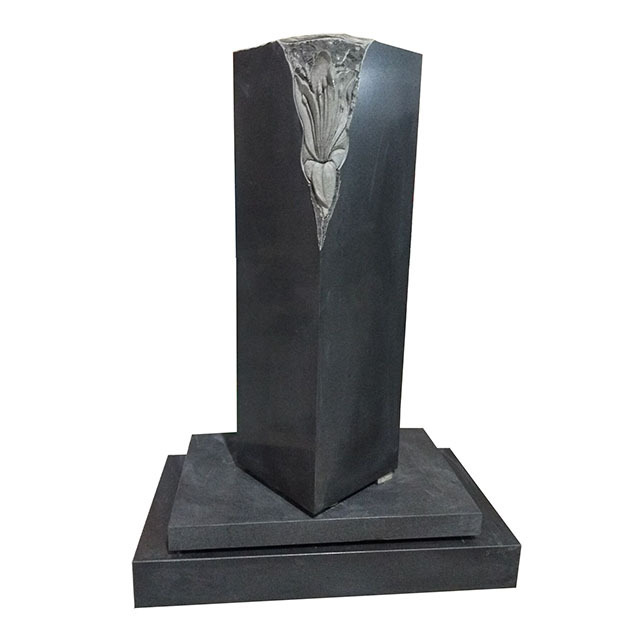 High Polishing Heart Shape Shanxi Black Granite Monument Meorial Stone Headstone with Double Vases