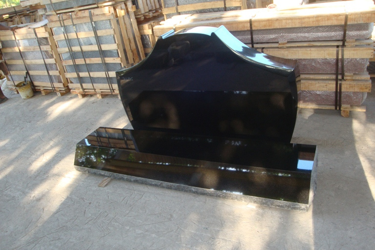 Customized Designs for Polished Black Red Grey Granite Tombstones Monuments Beautiful Attractive Gravestones Headstones Options