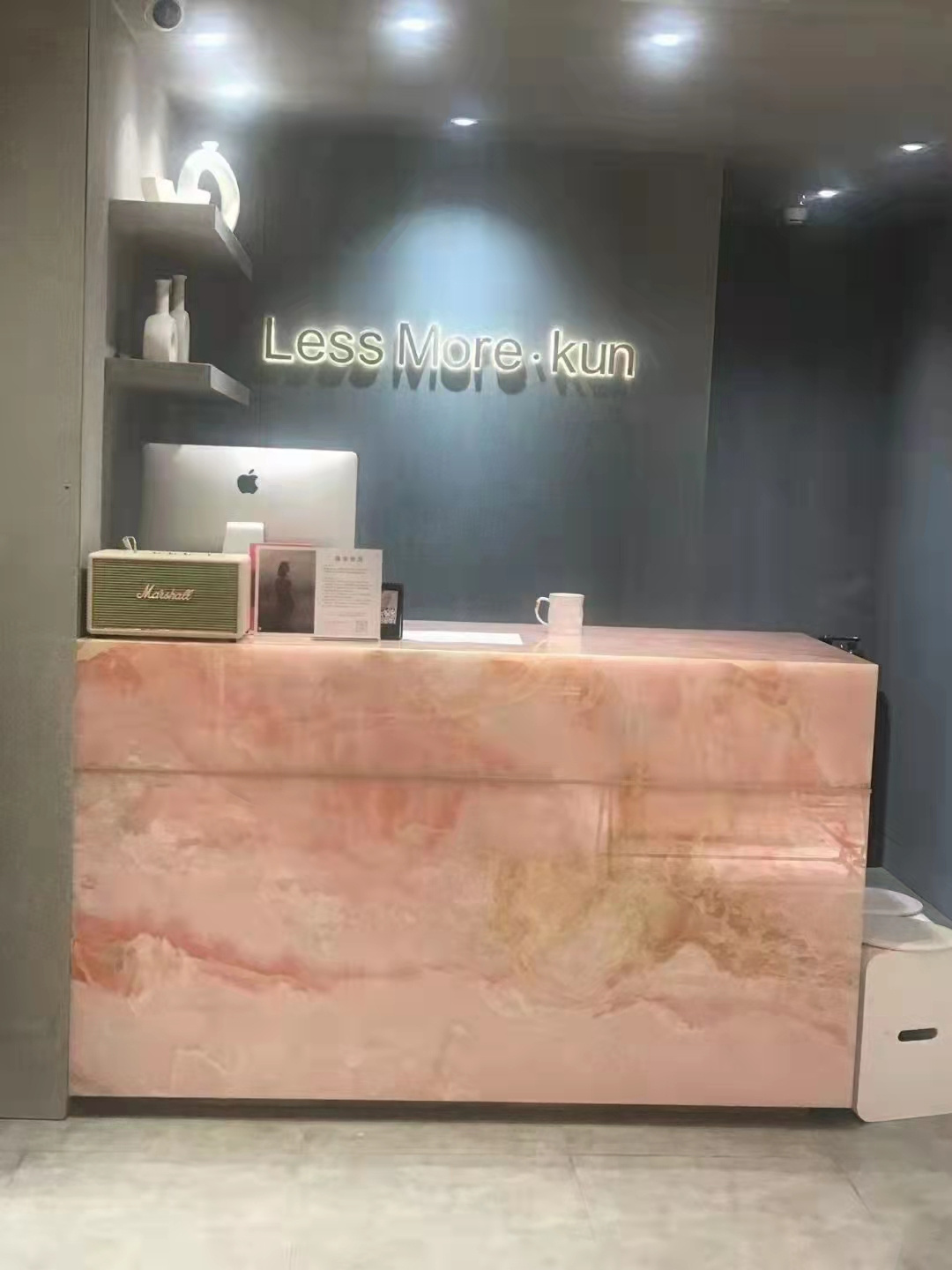 Backlit wall panels Translucent pink onyx marble slab from Apulo stone