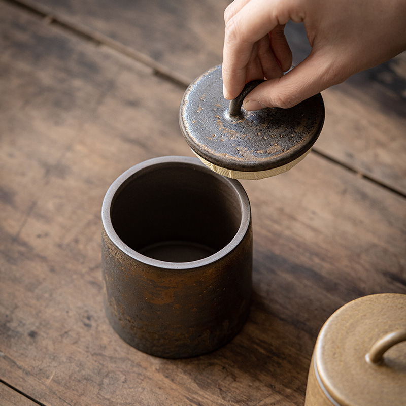 Retro Stoneware Tea Storage Jar For All Season Household Japanese Ceramic Tea Tank Pu'er Tea Caddy