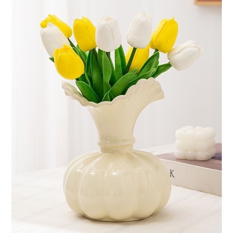 Creative Style Pumpkin Shape Tabletop Decor Ceramic Flower Vase For Office