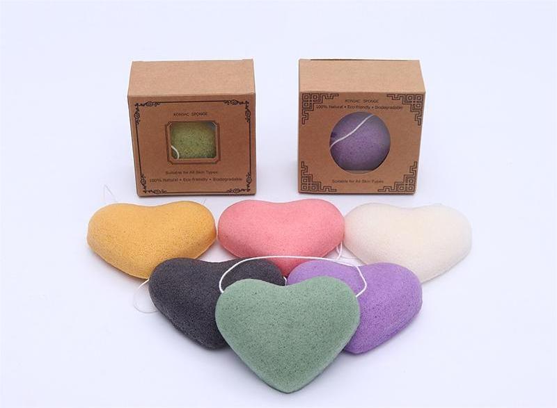 Natural Konjac Facial Sponge Heart Shape Gentle Face Cleansing Exfoliation with Activated Charcoal Aloe Vera Face Wash Sponge