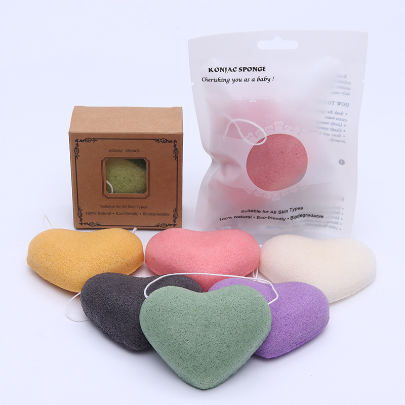 Natural Konjac Facial Sponge Heart Shape Gentle Face Cleansing Exfoliation with Activated Charcoal Aloe Vera Face Wash Sponge