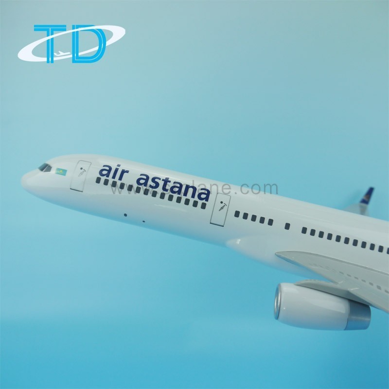 1:100 Astana B757-200(47cm) Airplane Model Advertising Promotional Gift