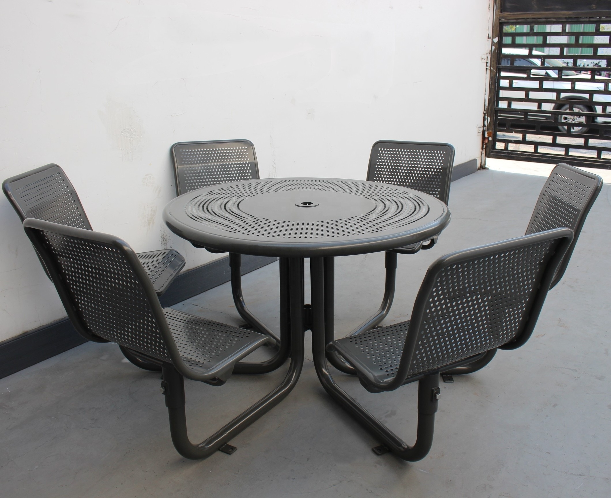 Gavin street furniture outdoor round garden tables and chairs metal iron table chairs garden with umbrella hole