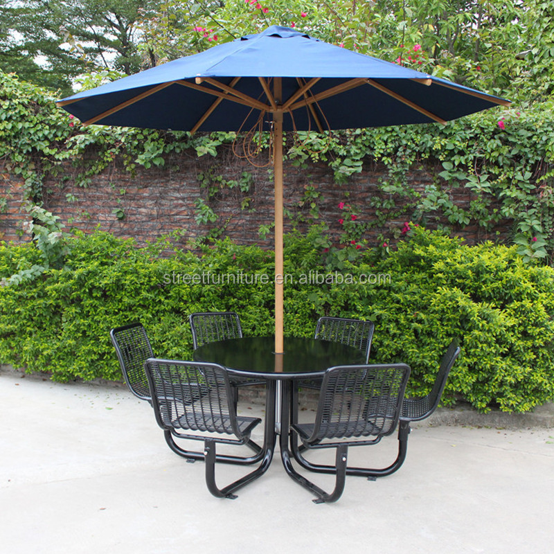 Outdoor furniture picnic table with 2.7M garden parasol umbrella