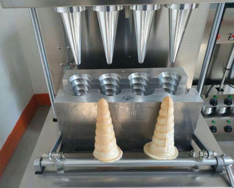 2024 GRANDE Factory Supply Automatic 3 Molds 4 Molds Pizza Cone Maker to Make Pizza Cone for Sale for Making Pizza Kono Price