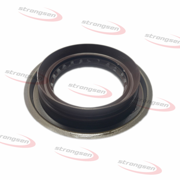 CR OEM 29528 Protection Against Dirt And Water Differential Pinion Seal 29528