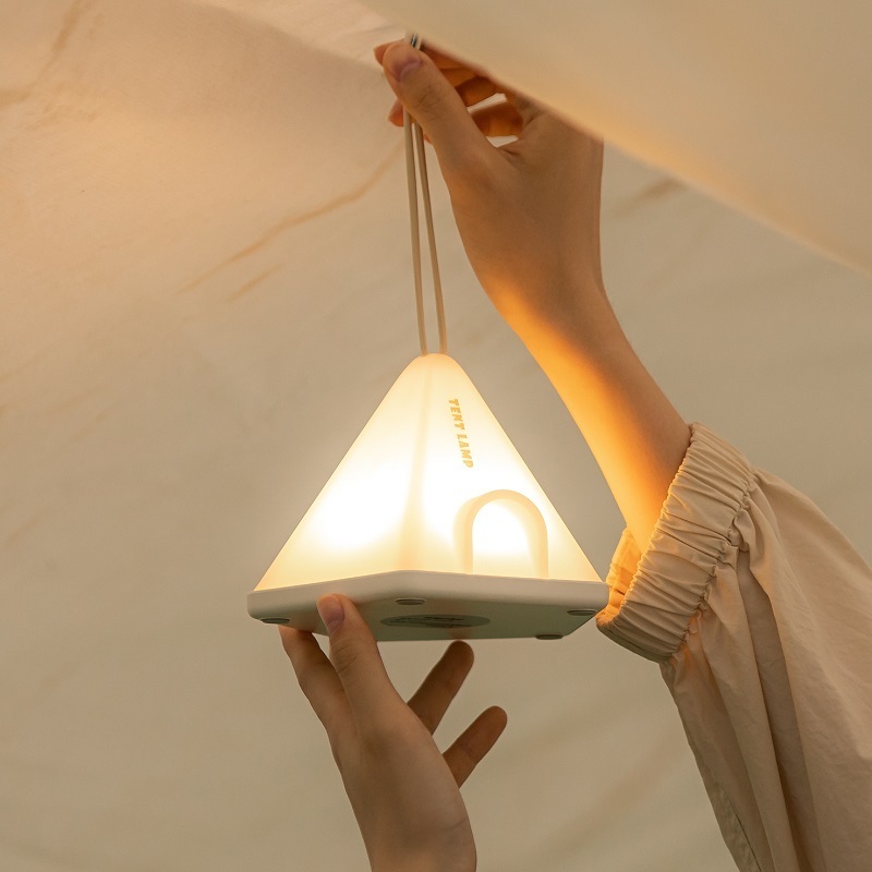 New Products 1200mah Battery Mini Usb Camping Tent Outdoor With Hanging Strap Warm White Bed Lamp Night Light