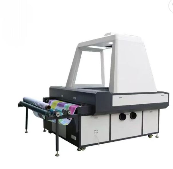 Large Format Leather Fabric CNC Laser Cutter Metal Fiber Engraving Laser Cutting Machine With CO2 Laser Tube