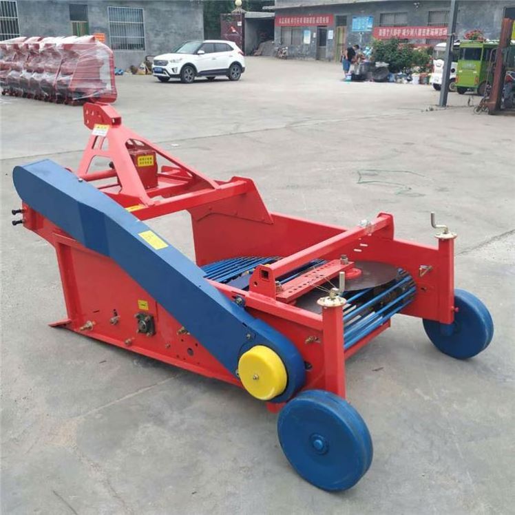 Agricultural Automatic Sweet Potato Potato Digging Harvester Household Garlic Carrot Peanut Tractor Harvester