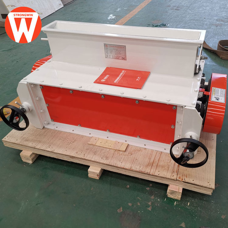 Double roller fish feed pellet crumble machine