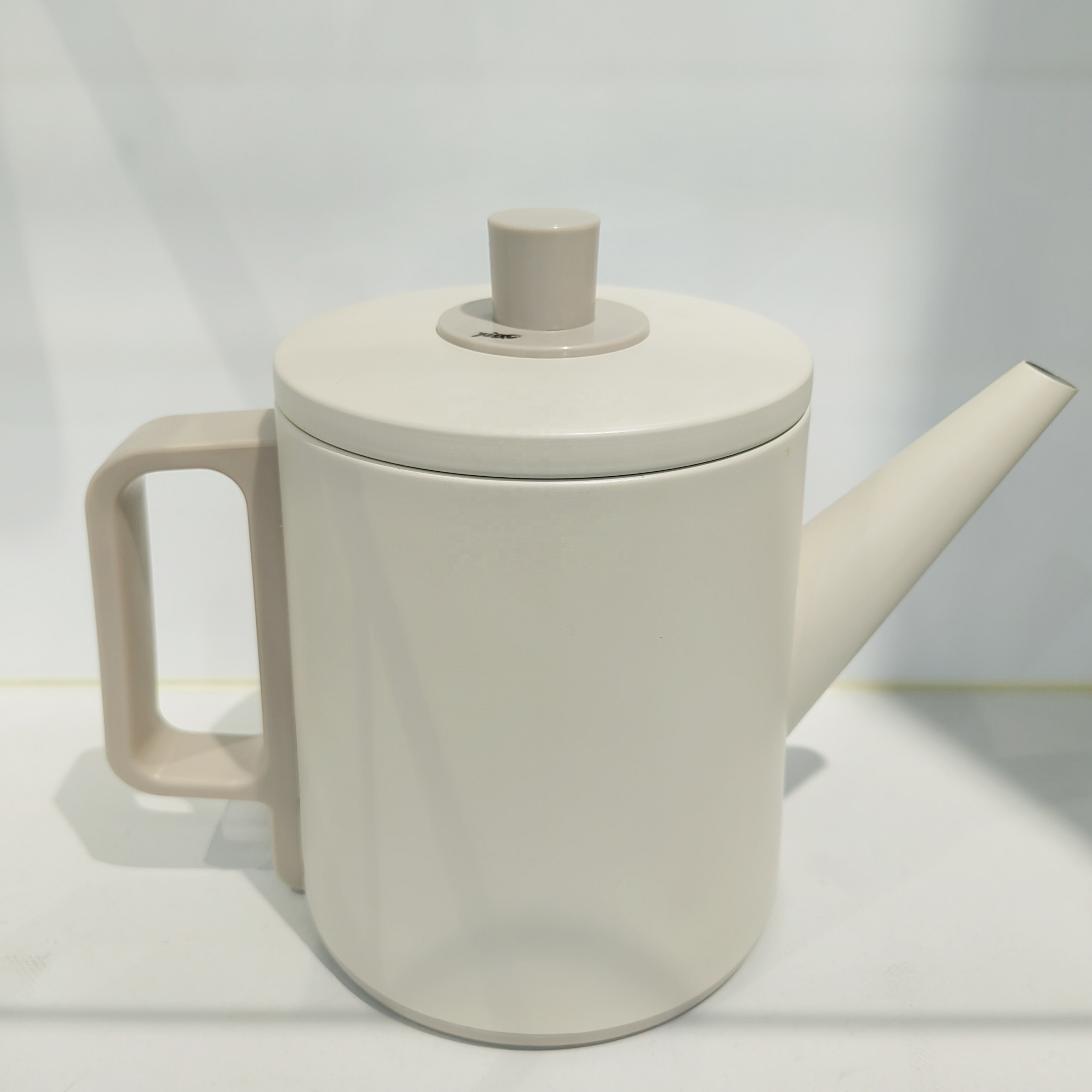 Cordless Mechanical Electric Kettle for Household Office Hotel Use with One-Button Control and Boil-Dry Protection