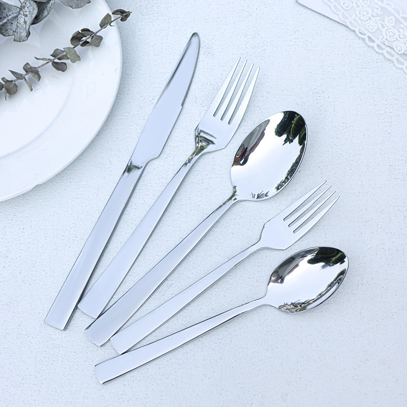 Jieyang Factory Direct Stainless Steel Cutlery Set Metal Spoon Fork And Knife Classic Flatware Set Silverware Set