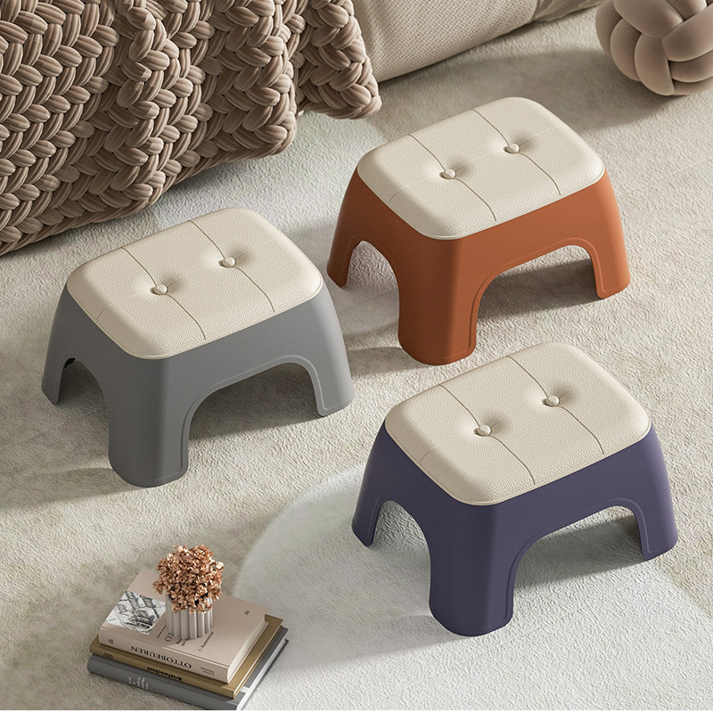 Small PP plastic stool leather small stools home non-slip rubber chair footthic kened children's stools simple shoe chair