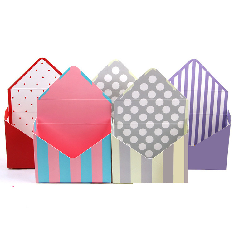 Envelope Flower Boxes Basket Bouquet Gift Box Folding Floral Bouquet Cardboard Packing Box Flower Paper Holder Decorative