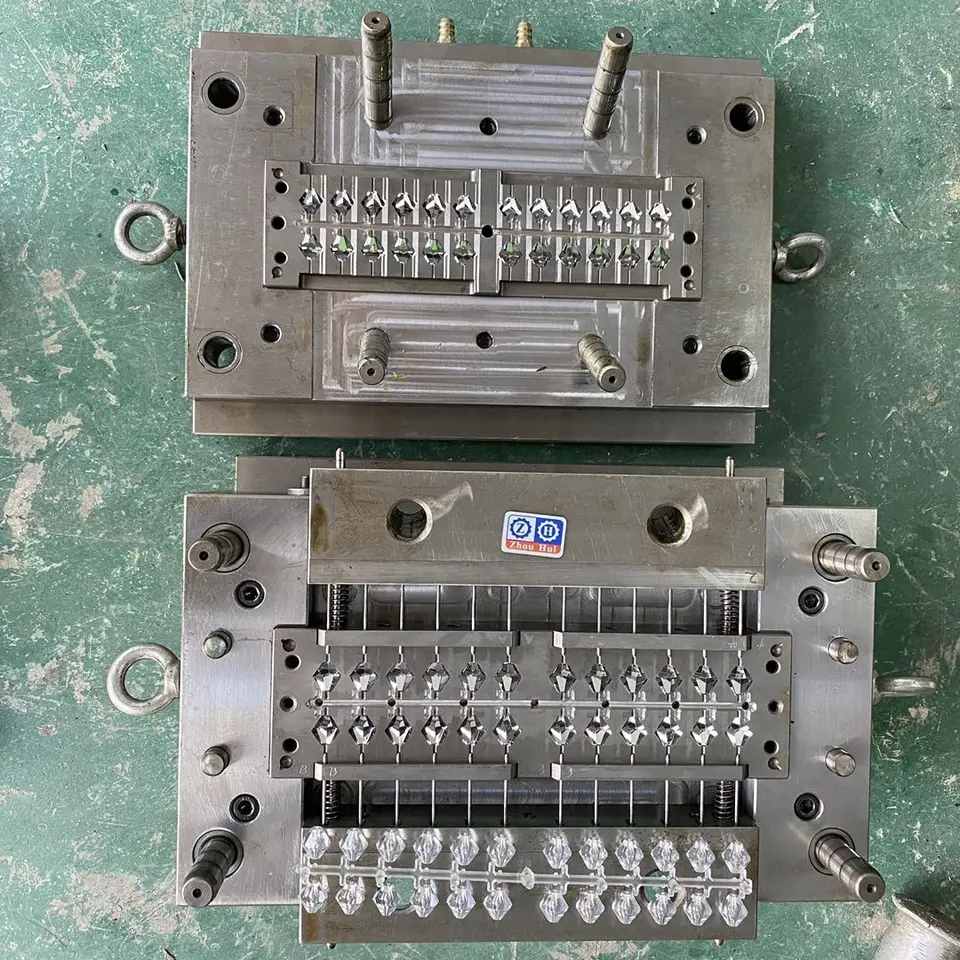 customize injection mould maker plastic small plastic injection molding  rc car mould