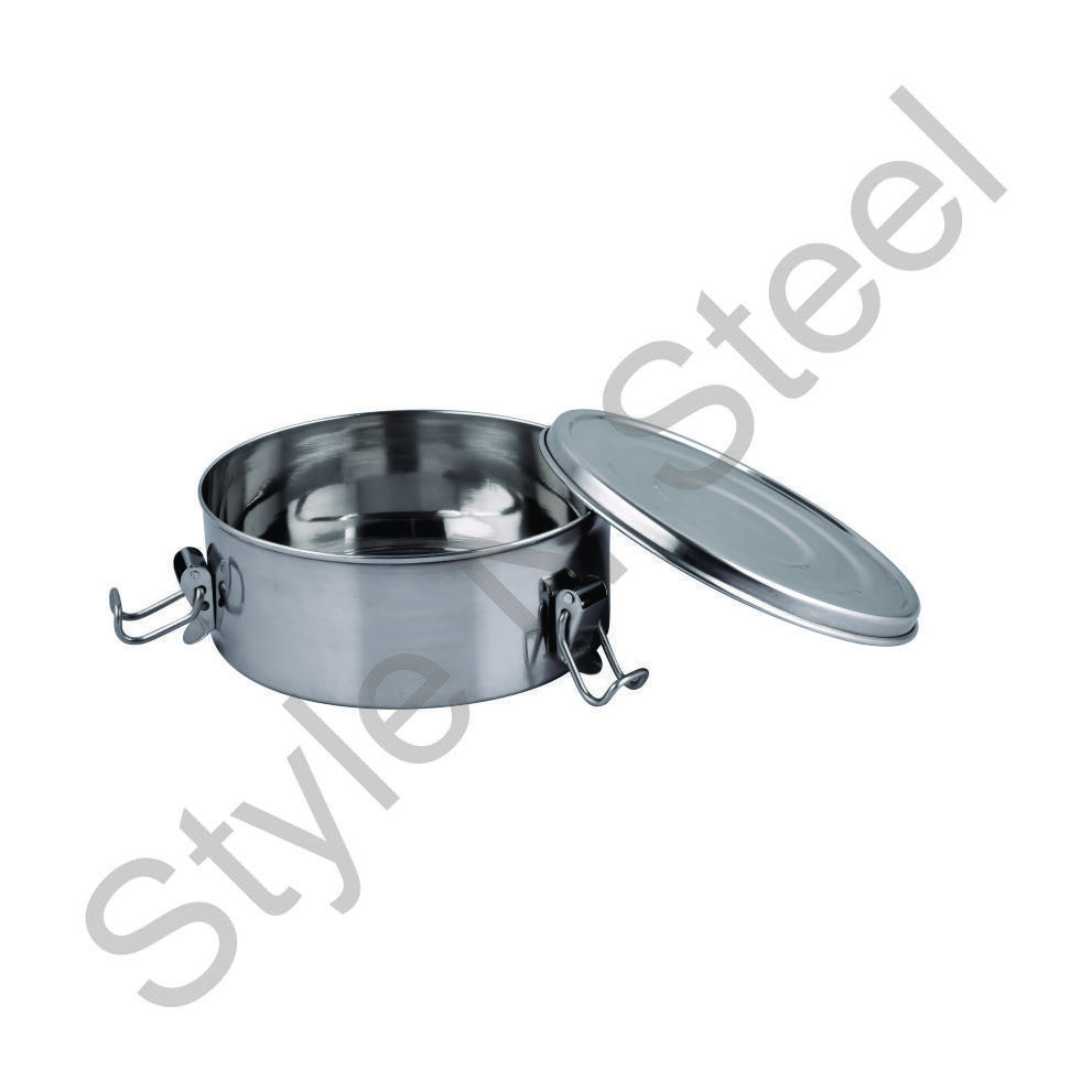 Stainless steel high quality flan maker Airtight Flan mold with Lock Lid Morden Stylish Mirror Finishng