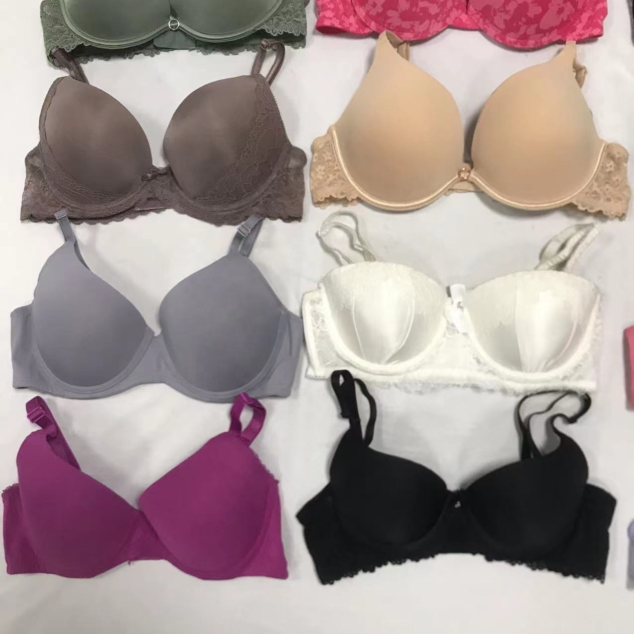 Hot Sale Ready To ShipFactory Direct Ladies Comfort Breathable Wire Bra Plus Size Women Plus Size Big Cup Bras -P