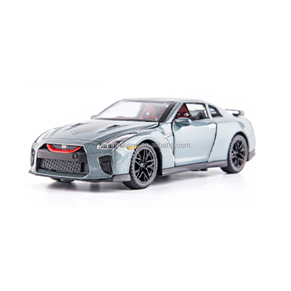 New arrival 1:32 GTRR alloy metal Light music pull back diecast toys model car for kids