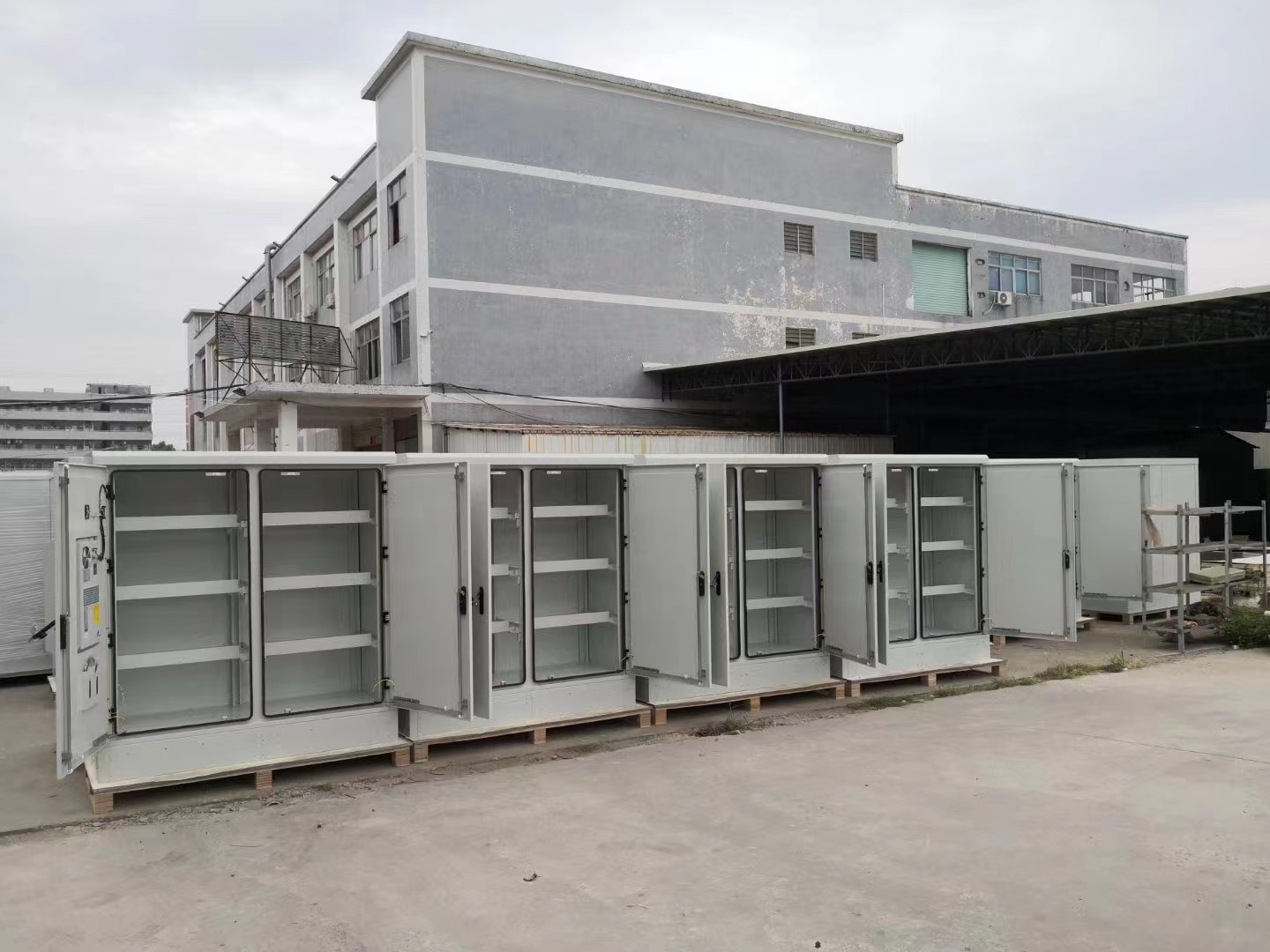 He bei bao ding china supplier 42u 19inch soundproof server network cabinet enclosure IDC 42u outdoor rack cabinet