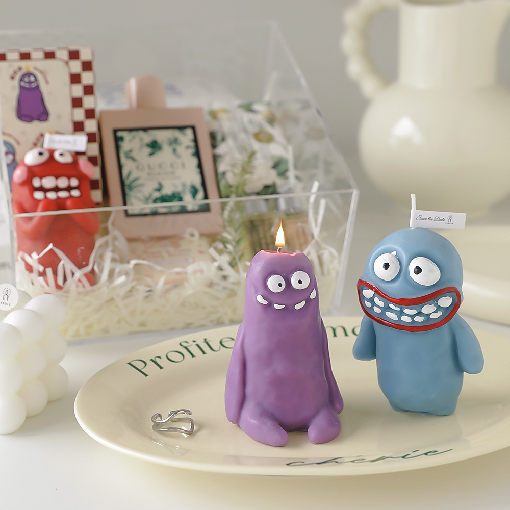 Little Monster Shape Creative DIY Candle Decorative Ornaments Creative Aromatherapy Candles With Hand Gifts Soybean Candle