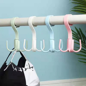 Hot Sale Rotatable 4 Claw Hook Coat Hat Bag Fold Hook Clothes Hanger Scarf Wardrobe Storage Rack Plastic Hook