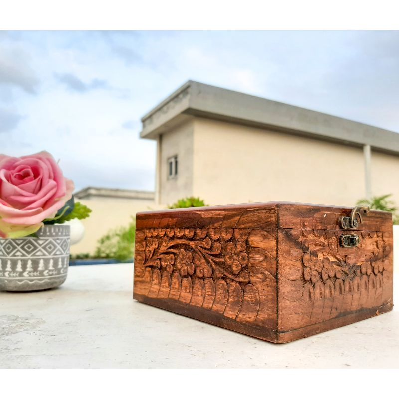 Chakore Hand Carved Wooden Jewellery Box, Stylish Wooden Jewelry Box, Pure Wooden Jewelry Box