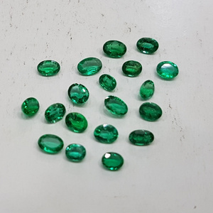 Natural Loose Emerald Oval Cut 6*8mm 5*4mm 7*5mm for Setting Clean Top Quality at Best Price