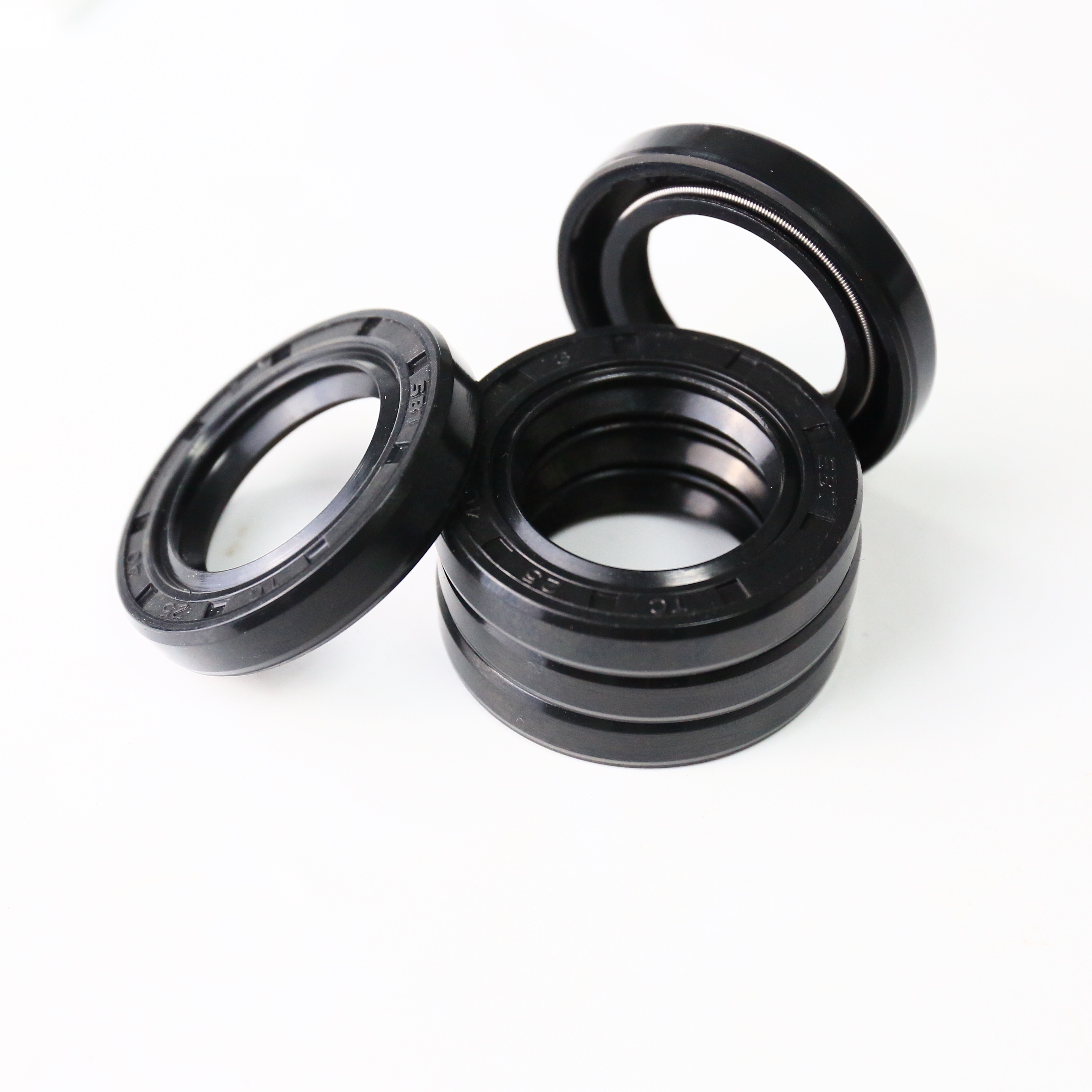 China manufactory  SBT High Quality wholesale TC NBR oil seal TC FKM oil seal rubber oil seal