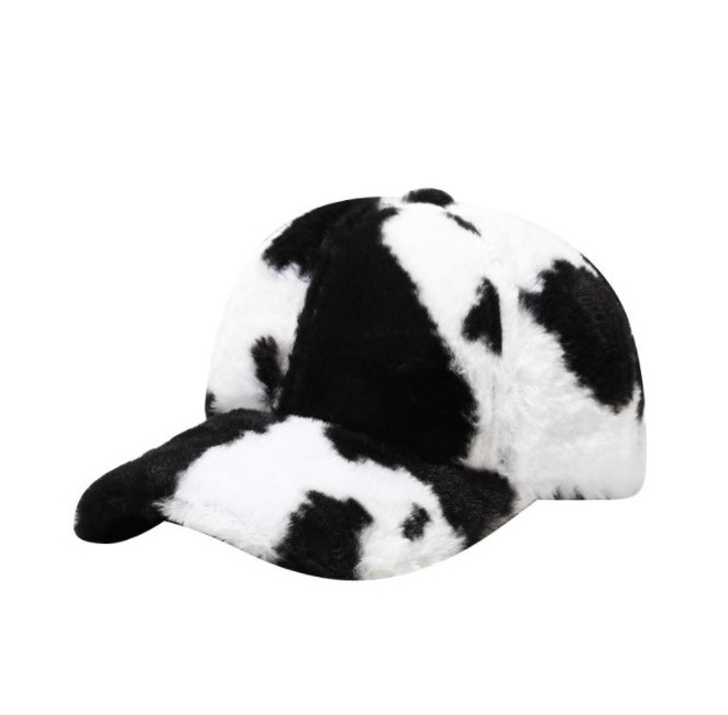 Autumn and winter Cotton hat fashion versatile cow pattern Plush baseball cap Korean version warm fur baseball cap