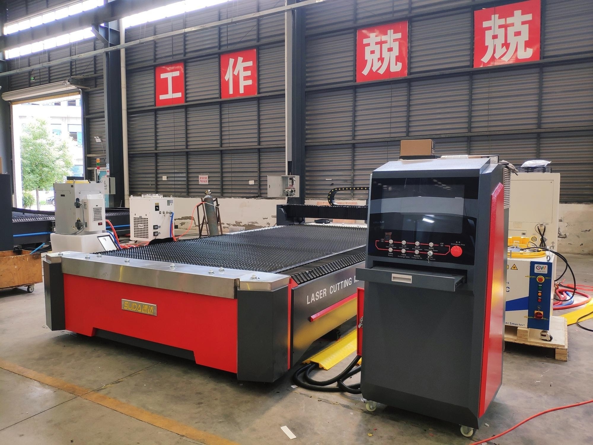 Cnc metal iron cutting machines SUDA FG 1kw 2kw 3kw fiber laser cutting machine for metal