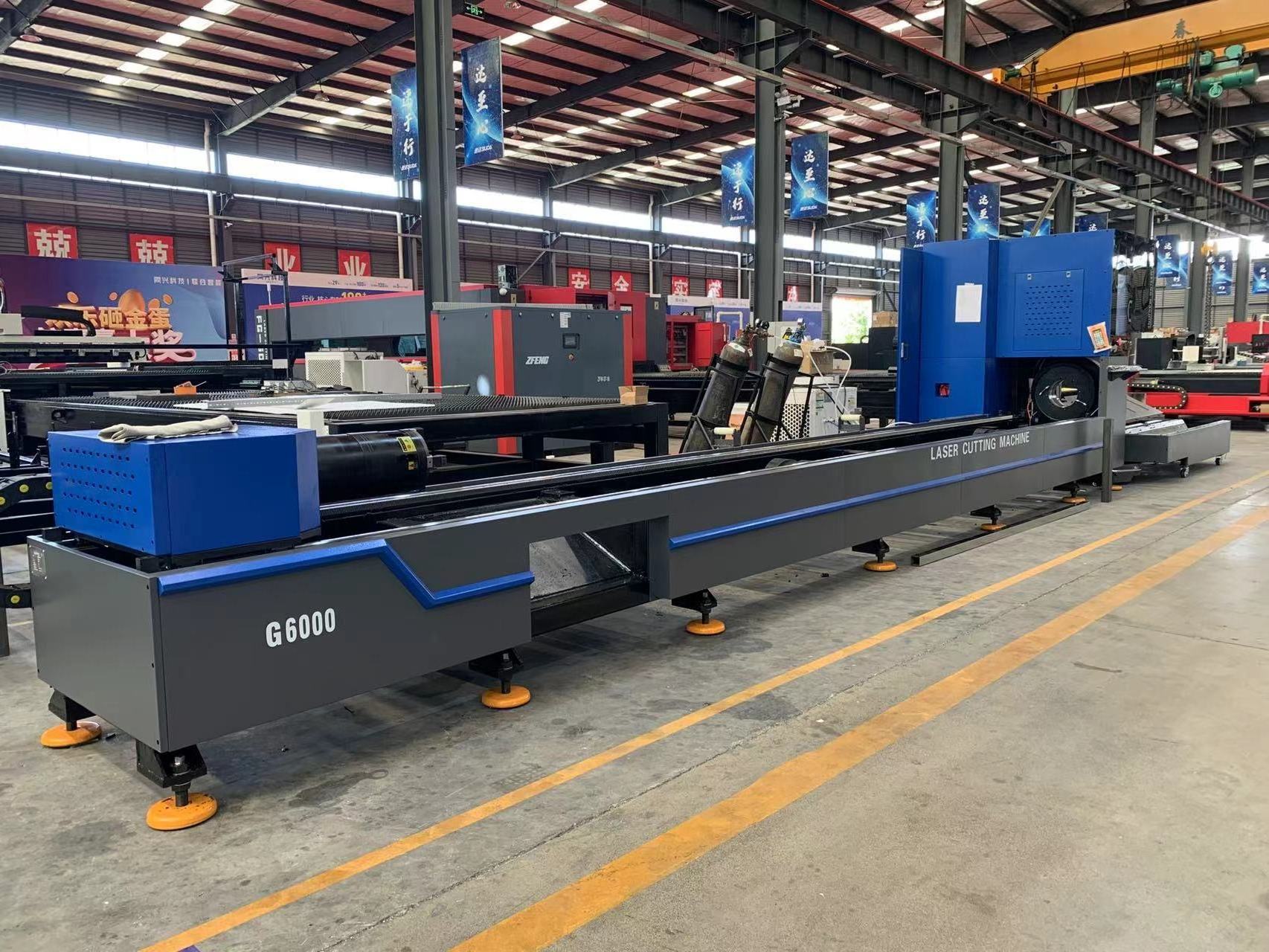 High Speed Fiber Laser Cutting Machine For Metal Pipe Tube Stainless Steel Pipe Laser Cutting With Auto Loading