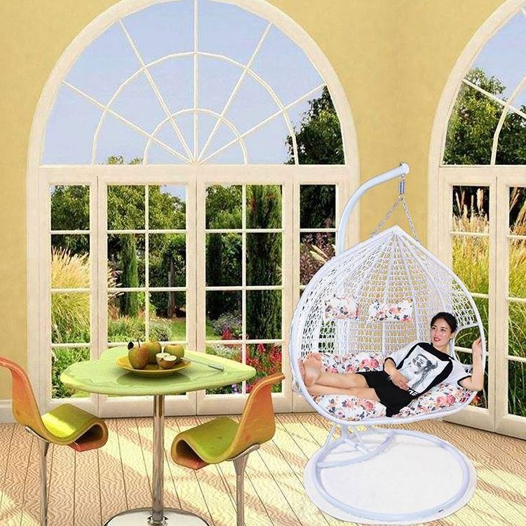 2023 Suessen Cheap Price Indoor Outdoor Acrylic Modern Hanging Swing Chair Patio Rattan Wicker Egg Swing Clear Chair