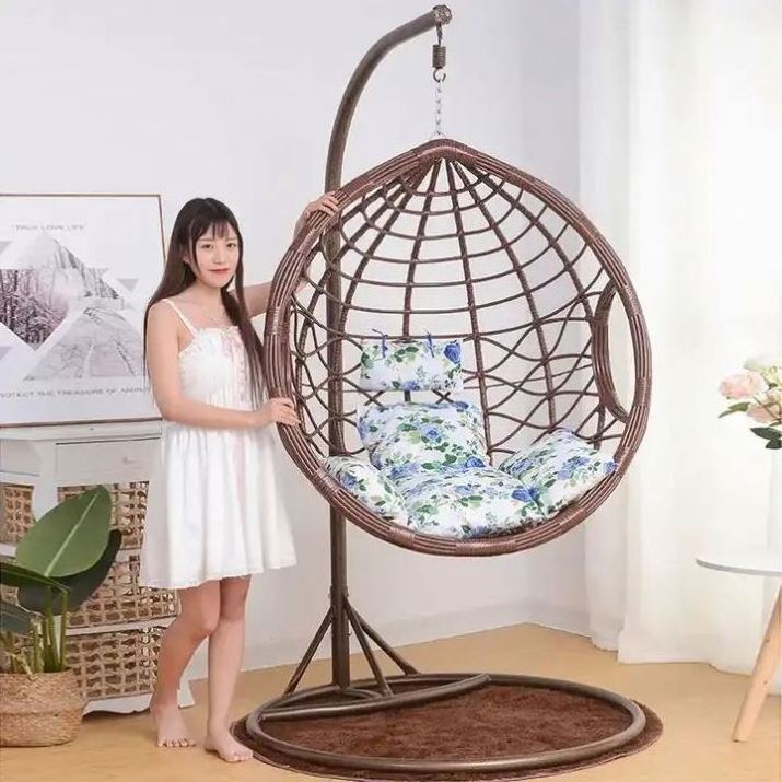 Manufacturers Can Customize Wholesale Outdoor PE Rattan Art Swing Egg Chair Hanging Basket Indoor Leisure Rattan Chair