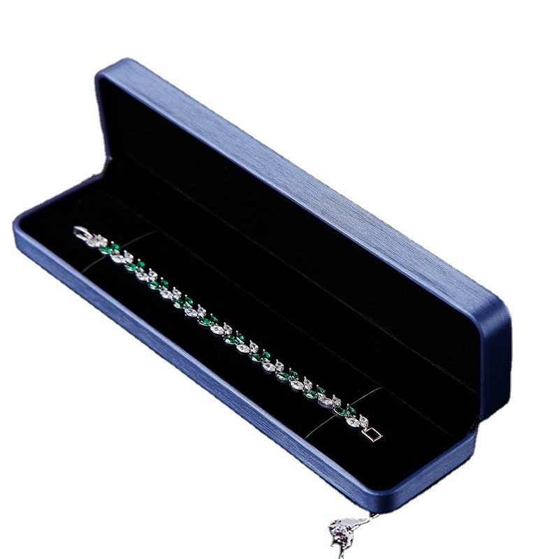 Long Chain Box Velvet Leather Jewelry Gift Box