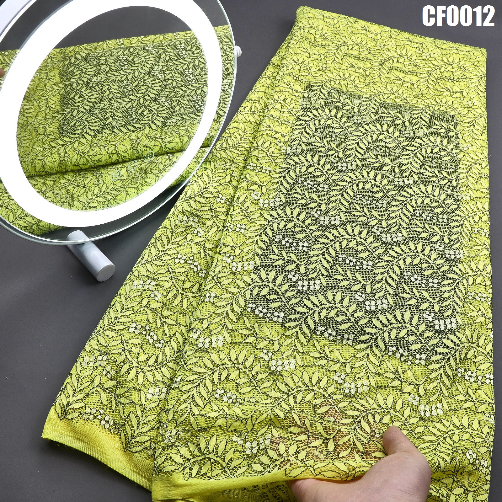 wholesale guangzhou cheap embroidery french lace/tulle lace fabric/Chantilly Fabrics