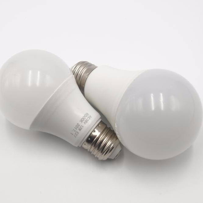 High quality 7w emergency machine rechargeable home CE light wholesale led bulb  E27 with low price