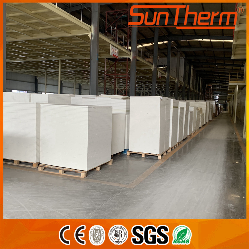 Rigid refractory board for refining furnace