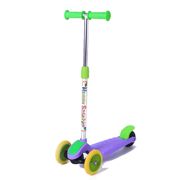 Buy children's scooters with 3 wheels / mini gas kids scooter online wholesale / best baby scooter with music and light