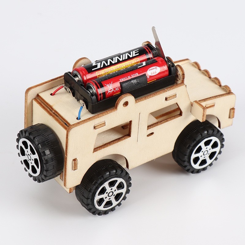 Wholesale wooden electric jeep model DIY 3d puzzle stem educational toy hot selling