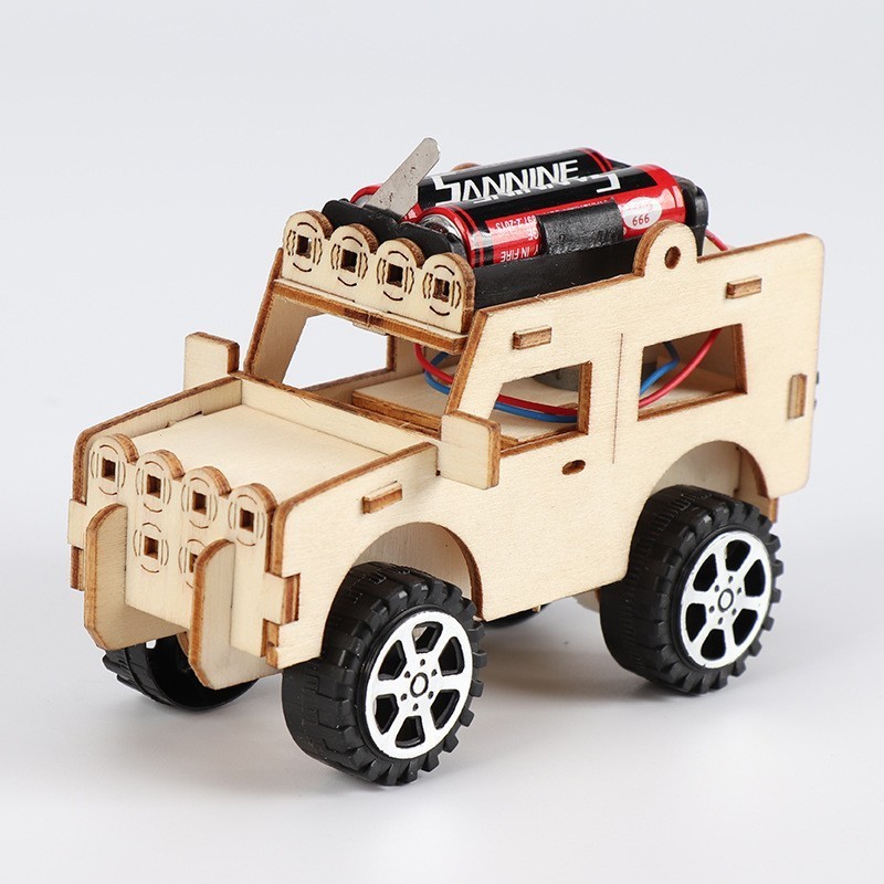 Wholesale wooden electric jeep model DIY 3d puzzle stem educational toy hot selling