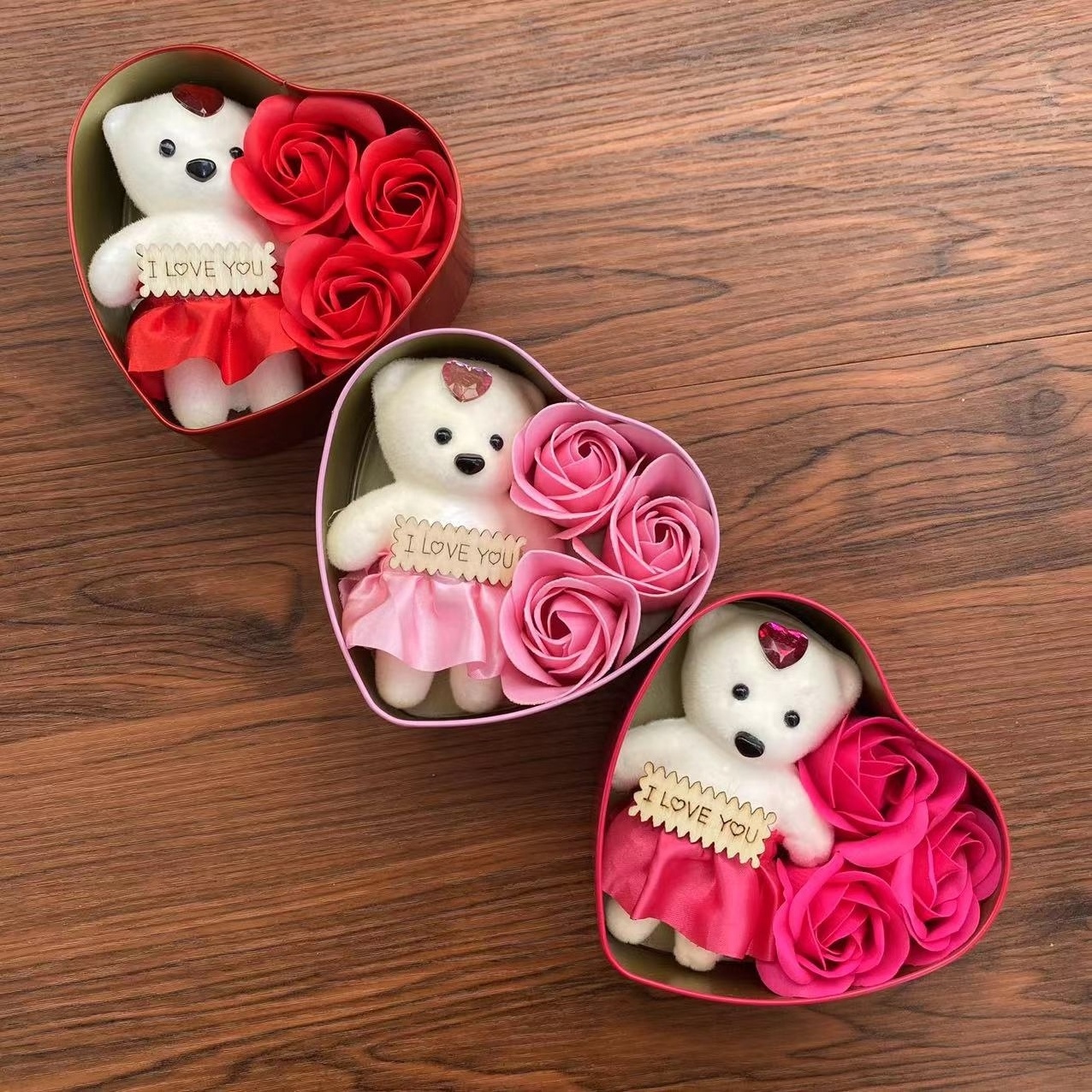 Heart shaped Mother's Day 3 Soap Rose Bear Gift Box Valentine's Day Gift