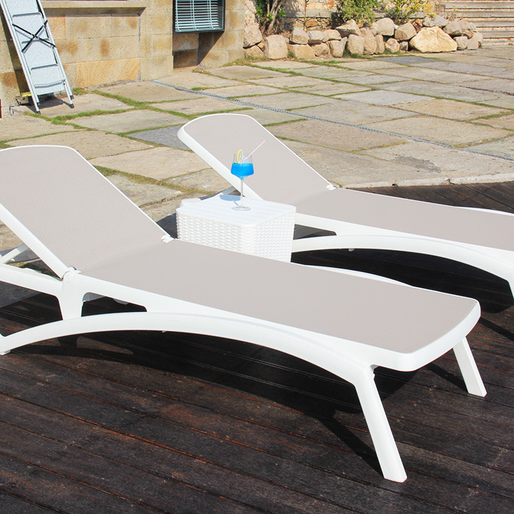 High Quality Outdoor Sunbed Rattan Furniture Daybed For Beach Pool Sun outdoor lounge bed