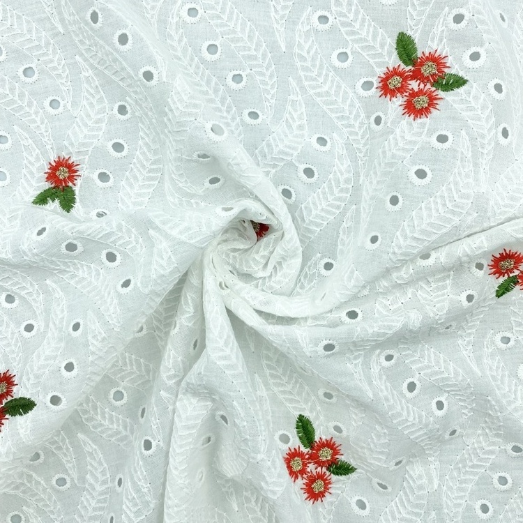 Roll packing white red floral pattern custom 40s 60s eyelet thick lace soft cotton embroidery fabric for baby clothing