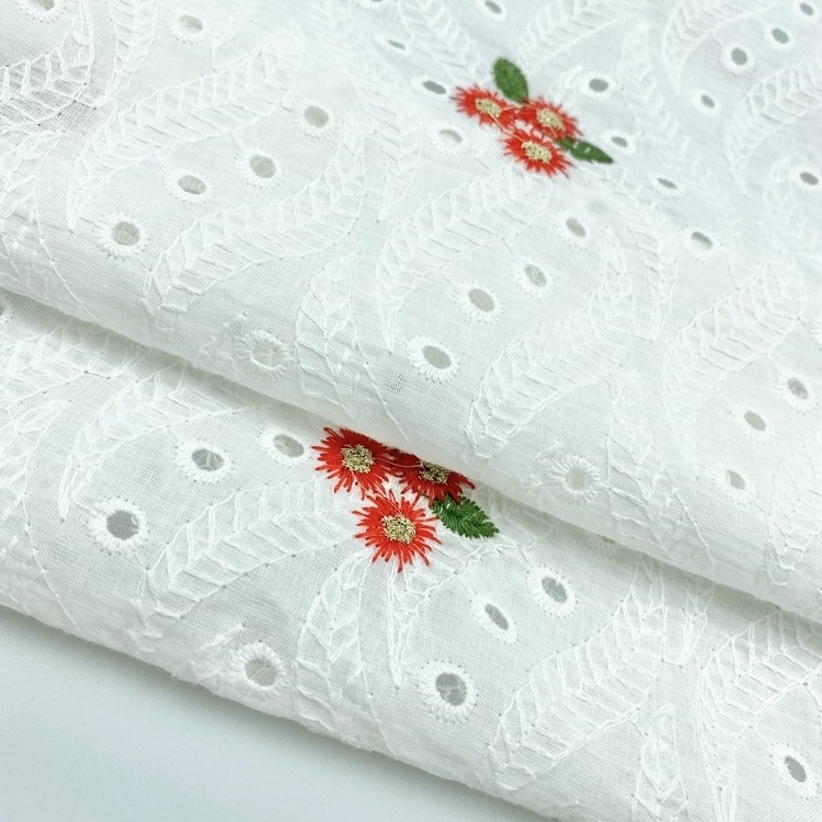 Roll packing white red floral pattern custom 40s 60s eyelet thick lace soft cotton embroidery fabric for baby clothing